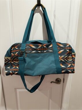 Pendleton Teal Aztec-Patterned Weekender Bag 24’